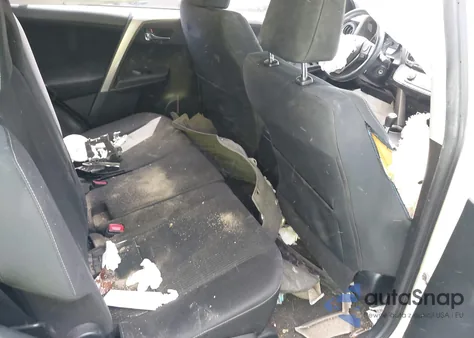 2015 Toyota Rav4 Xle из США, поврежденный, VIN JTMWFREV2FJ039077